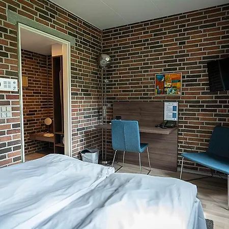 Frederik Vi Hotel, Bw Signature Collection Hotel 3*
